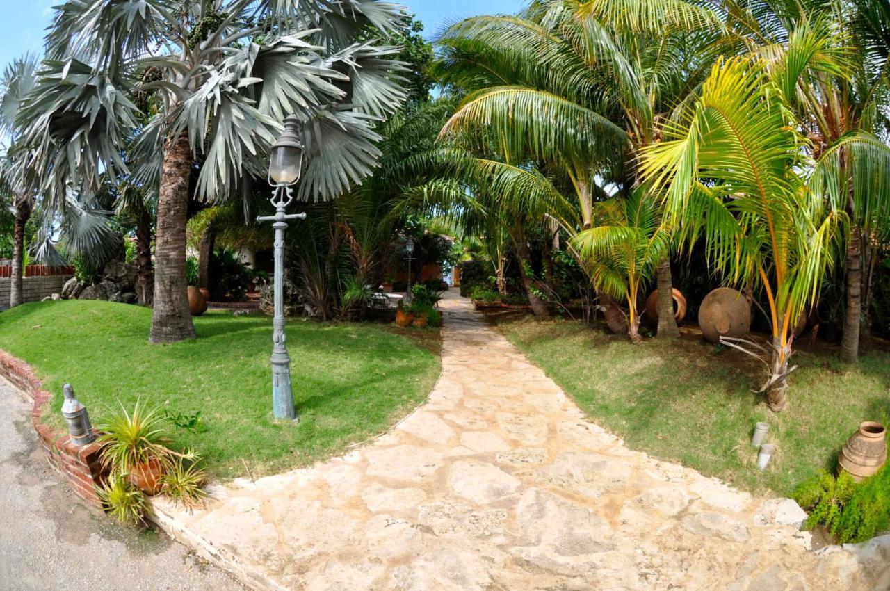 Sun Reef Village On Sea Willemstad Exterior foto